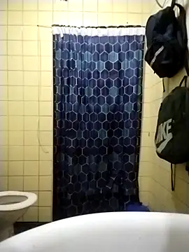 Snapshot of Polygamist chatting on 28, 2, 2026 Polygamist online show from 28, 2, 2026