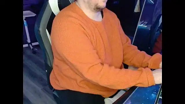 tuxedomasc 95 online show from 19, 2, 2025