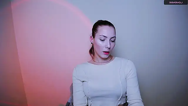 VanessaMay  online show from 12, 12, 2024