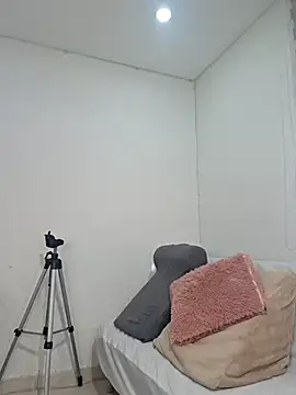 Snapshot of Anal_Luucia chatting on 11, 5, 2026 Anal Luucia online show from 11, 5, 2026