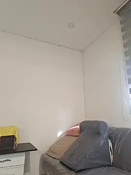 Snapshot of Anal_Luucia chatting on 26, 5, 2026 Anal Luucia online show from 26, 5, 2026