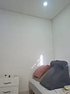 Snapshot of Anal_Luucia chatting on 15, 5, 2026 Anal Luucia online show from 15, 5, 2026