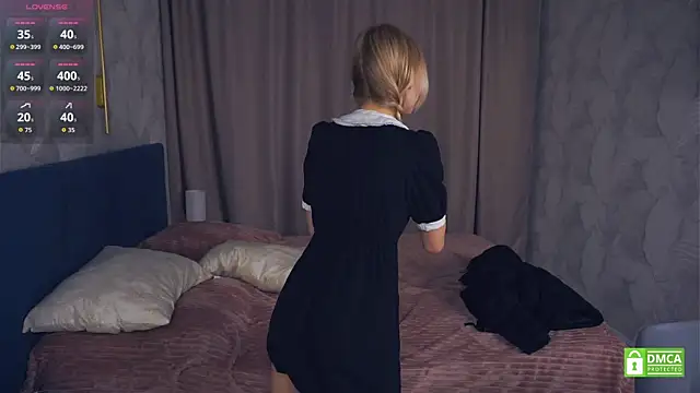 LynetBurby online show from 25, 9, 2025