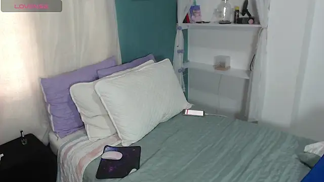Mily Miley online show from 9, 5, 2026