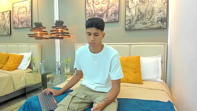 kieran derek online show from 8, 11, 2025