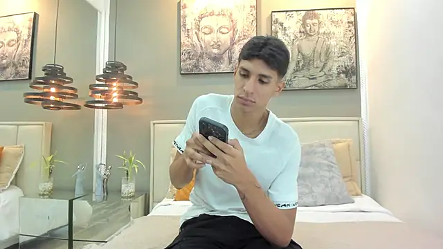 kieran derek online show from 21, 12, 2025