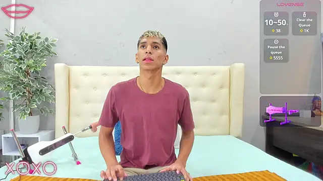 kieran derek online show from 23, 3, 2025