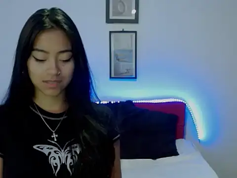 NatalyEscobar lx online show from 2, 2, 2026