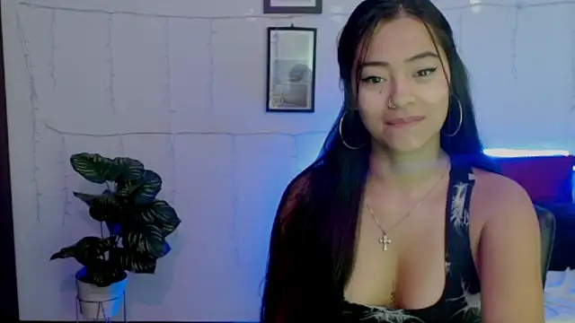 Snapshot of NatalyEscobar_lx chatting on 21, 4, 2026 NatalyEscobar lx online show from 21, 4, 2026