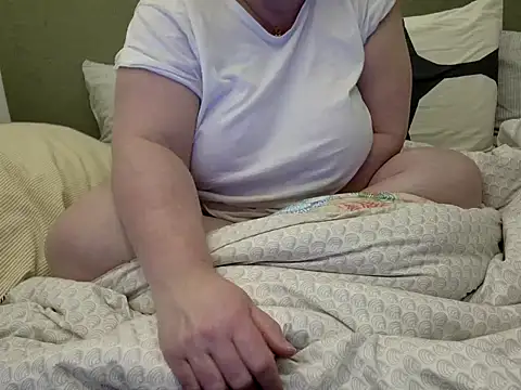 MarthaBriest online show from 15, 2, 2026