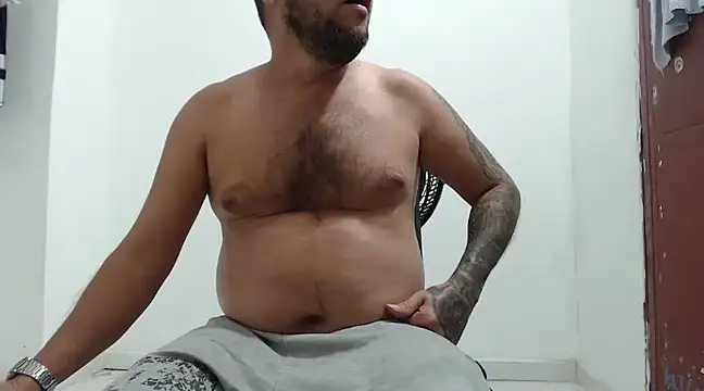 very2 sexy online show from 1, 2, 2025