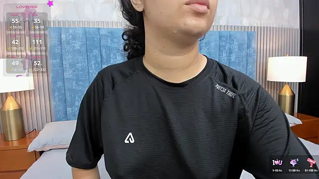 pretty sunlight  online show from 27, 9, 2025