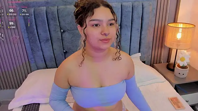 Snapshot of pretty_sunlight_ chatting on 17, 7, 2026 pretty sunlight online show from 17, 7, 2026