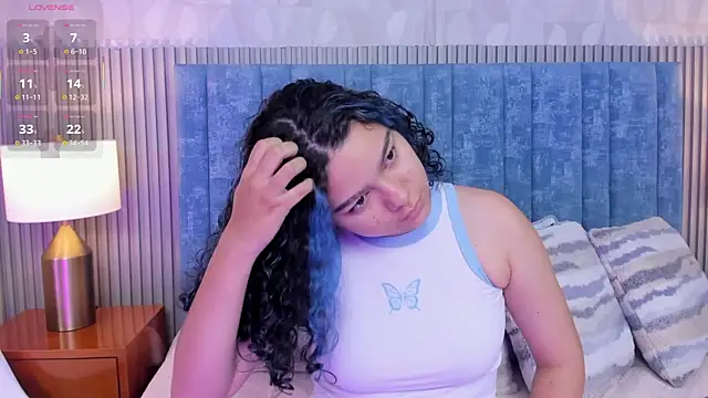 pretty sunlight  online show from 25, 3, 2026