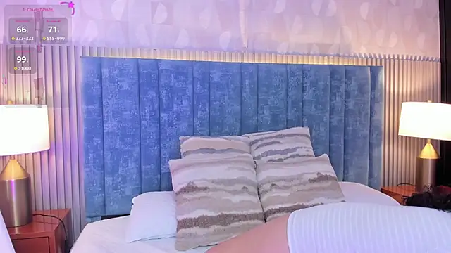 pretty sunlight  online show from 27, 11, 2025