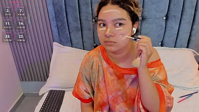 Snapshot of pretty_sunlight_ chatting on 18, 7, 2026 pretty sunlight online show from 18, 7, 2026