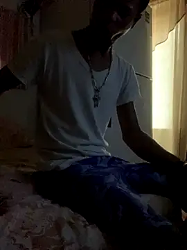 Johnras121 online show from 5, 10, 2025