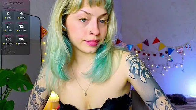 lavenderluxe online show from 23, 11, 2025