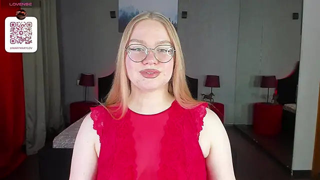 Snapshot of marydoji chatting on 13, 2, 2025 marydoji online show from 13, 2, 2025