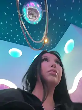 Snapshot of Tisha_Busty chatting on 1, 3, 2026 Tisha Busty online show from 1, 3, 2026