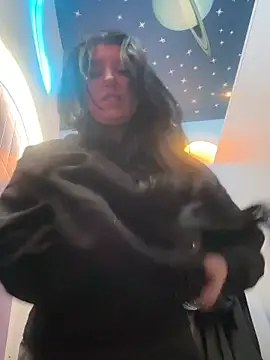 Tisha Busty online show from 29, 11, 2025