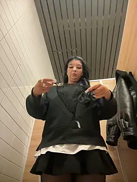 Tisha Busty online show from 28, 9, 2025