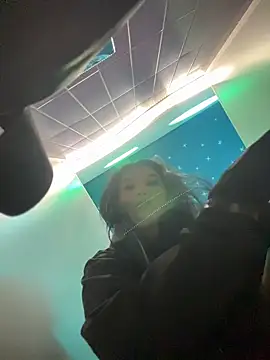 Tisha Busty online show from 7, 4, 2026