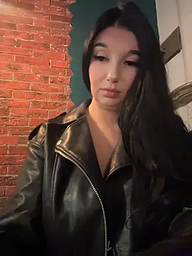 Tisha Busty online show from 10, 5, 2026