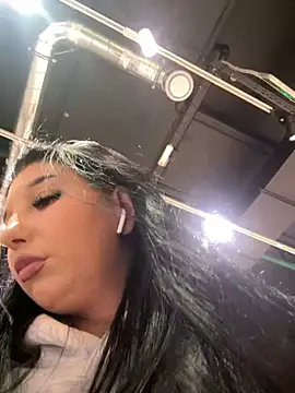 Tisha Busty online show from 7, 3, 2025