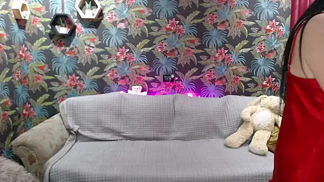 Snapshot of SusanLaNice chatting on 28, 11, 2025 SusanLaNice online show from 28, 11, 2025