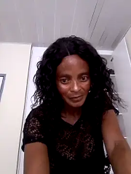 Snapshot of sweets_80 chatting on 17, 11, 2025 sweets 80 online show from 17, 11, 2025