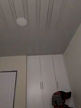 Snapshot of sweets_80 chatting on 16, 10, 2025 sweets 80 online show from 16, 10, 2025