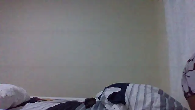Snapshot of sweets_80 chatting on 20, 6, 2026 sweets 80 online show from 20, 6, 2026