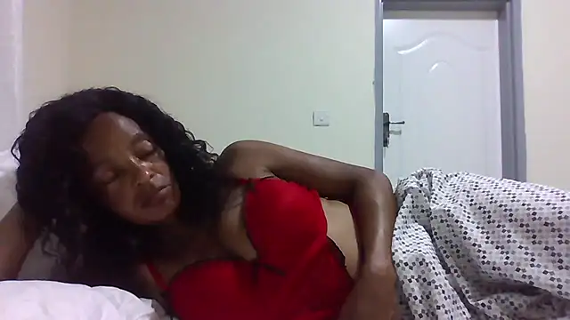 Snapshot of sweets_80 chatting on 8, 11, 2025 sweets 80 online show from 8, 11, 2025