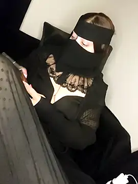 -Arab milf- online show from 12, 10, 2025