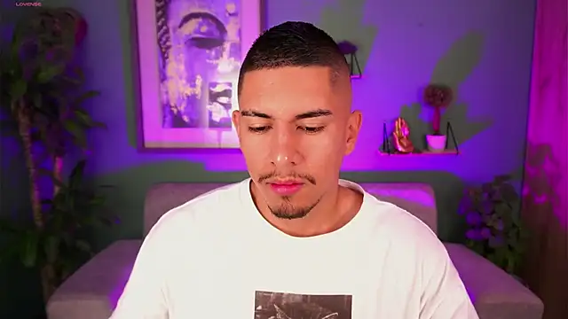 Snapshot of Aaronfox_x chatting on 19, 3, 2025 Aaronfox x online show from 19, 3, 2025