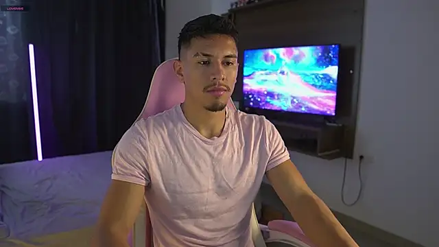 Aaronfox x online show from 4, 5, 2026