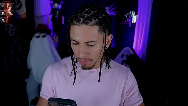 Snapshot of Aaronfox_x chatting on 26, 10, 2025 Aaronfox x online show from 26, 10, 2025