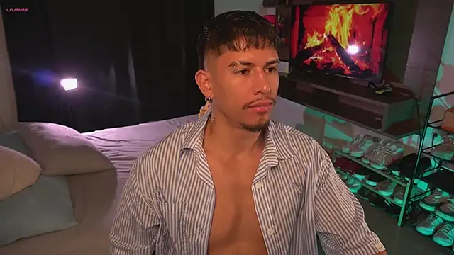 Snapshot of Aaronfox_x chatting on 14, 6, 2026 Aaronfox x online show from 14, 6, 2026