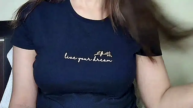 MIss-Naina online show from 23, 11, 2025