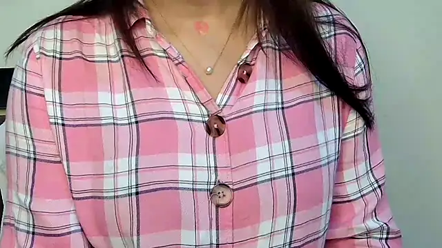 MIss-Naina online show from 26, 11, 2025