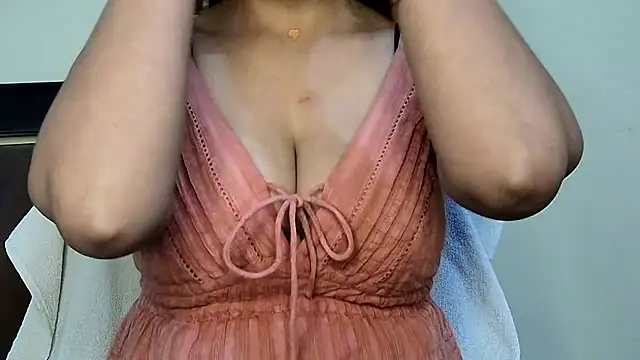 MIss-Naina online show from 18, 11, 2025