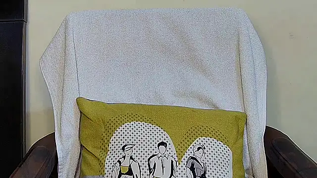 MIss-Naina online show from 3, 11, 2025