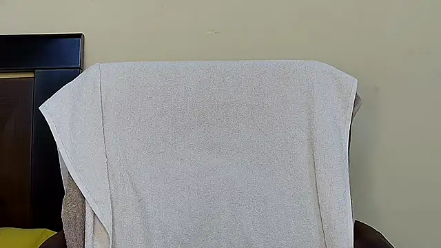 MIss-Naina online show from 2, 10, 2025