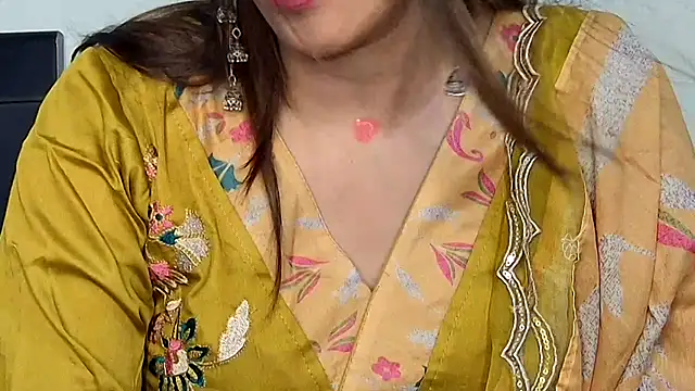 MIss-Naina online show from 28, 10, 2025