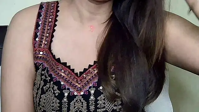 MIss-Naina online show from 15, 11, 2025