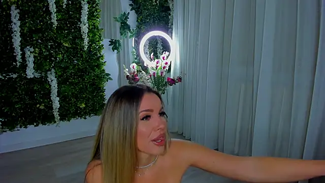 VivienCarter online show from 6, 2, 2026