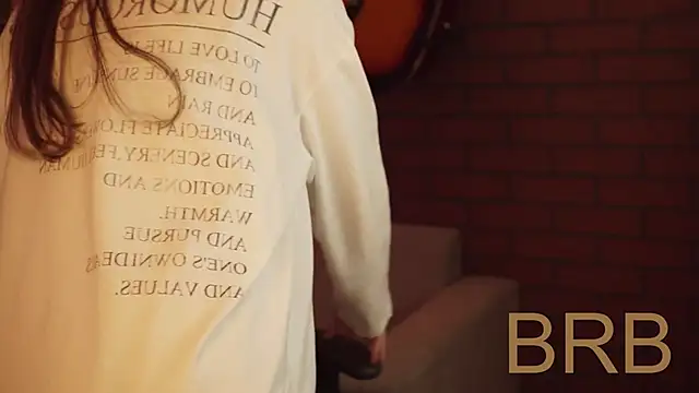 EllieCutes online show from 27, 2, 2025