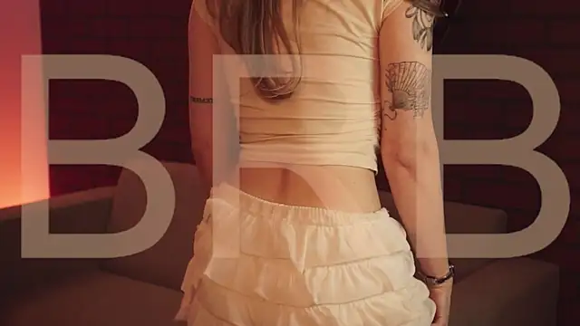 EllieCutes online show from 5, 4, 2026