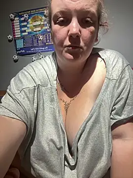 busty-bella1 online show from 6, 7, 2026